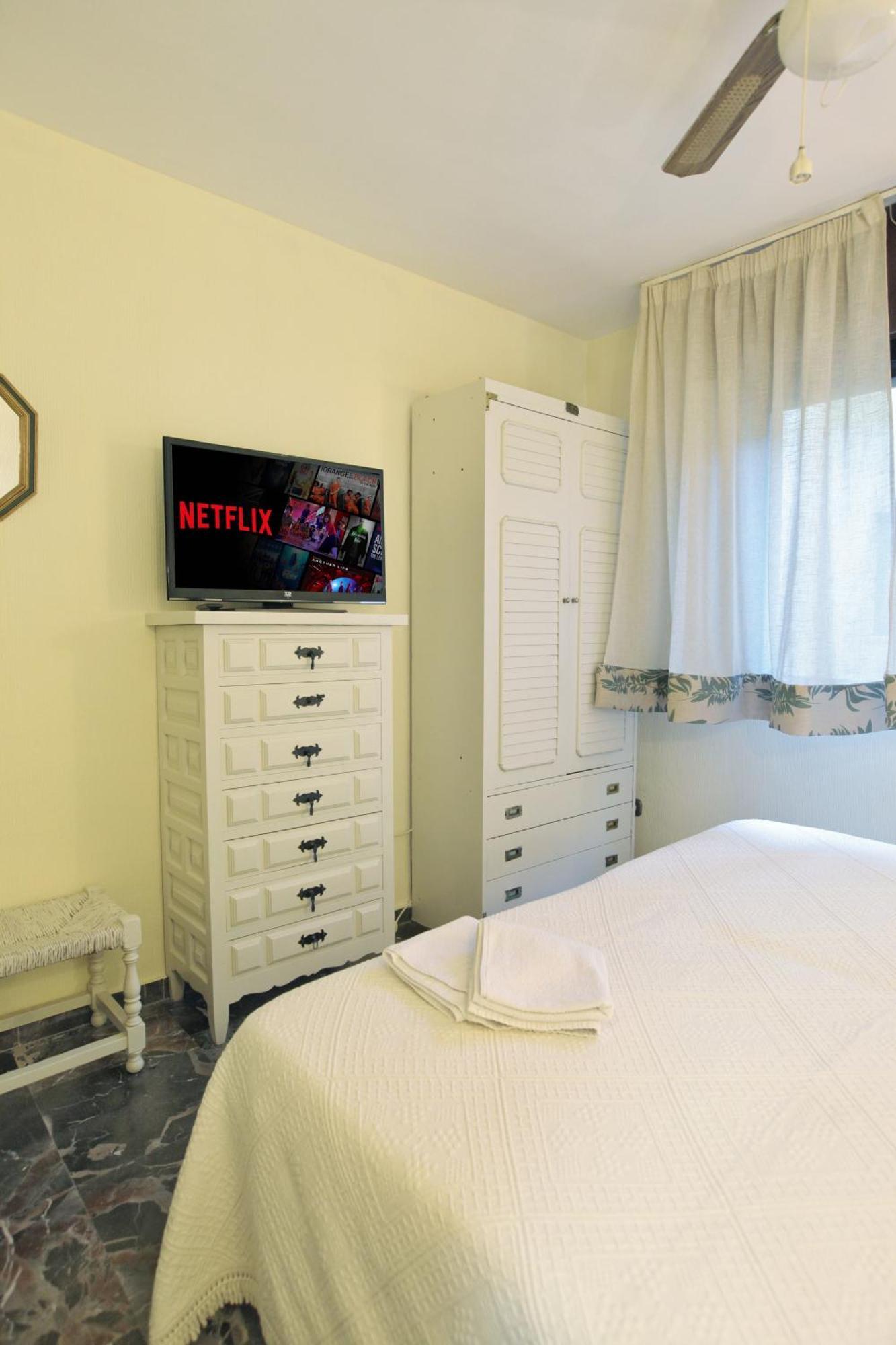 Apartament Wavefront Retreat By Gms Fuengirola